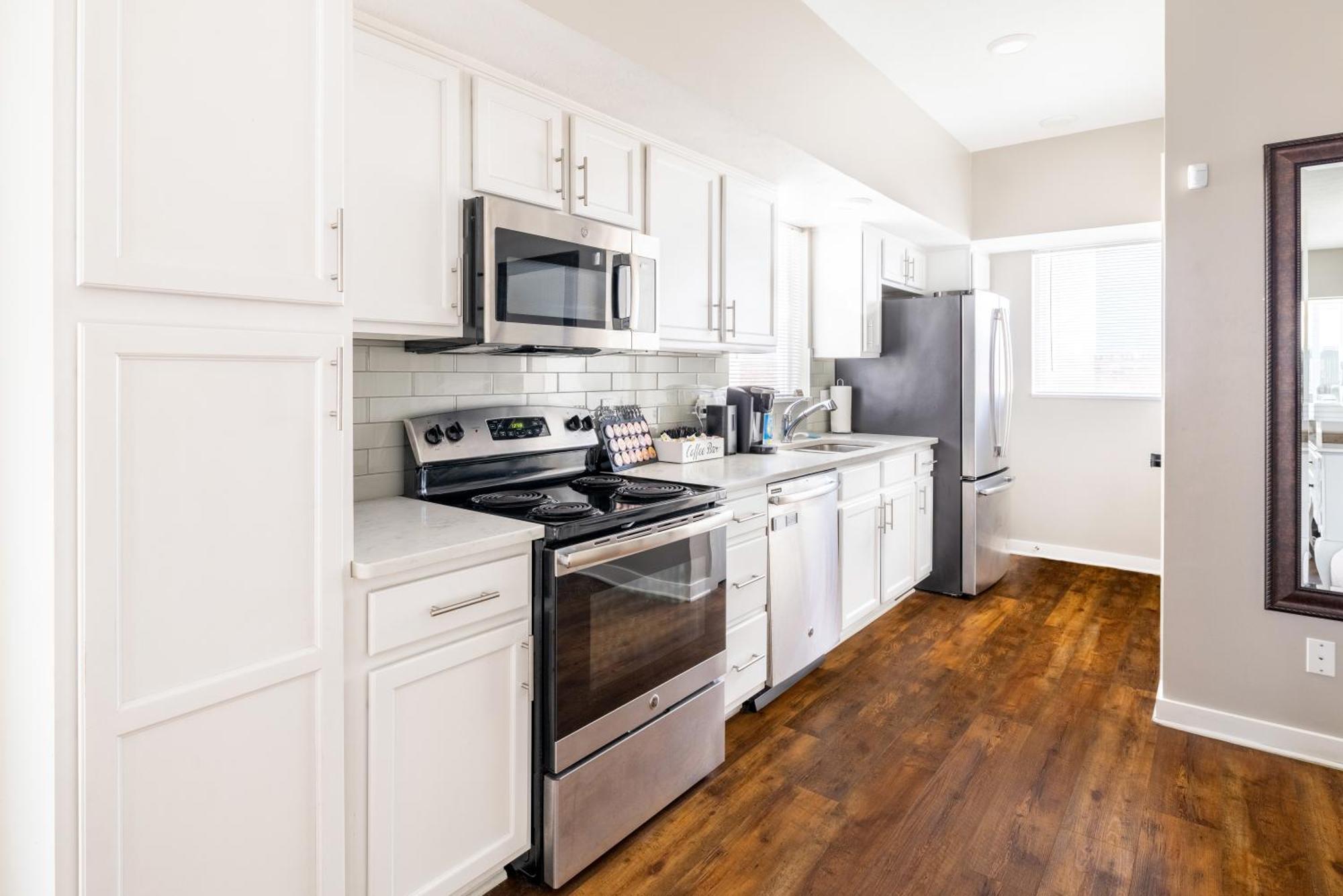 Luxury Downtown Townhome Private Garage Unit 9 Cleveland Exterior foto
